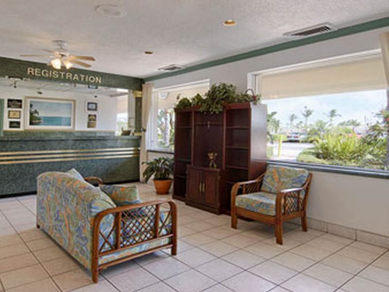 Days Inn By Wyndham West Palm Beach Eksteriør billede